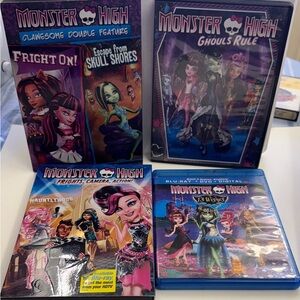 Monster High DVD and Blu-ray Collection pre-owned 4 dvd  5 movies